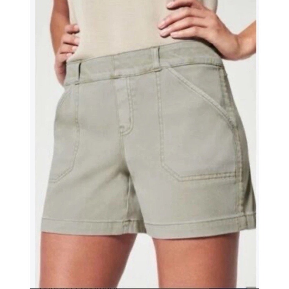 Spanx Stretch Twill 5" Shorts Women's Small Green Pull On High Rise Shaping